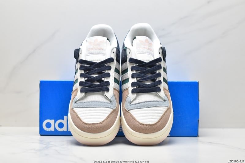 Adidas Sneakers